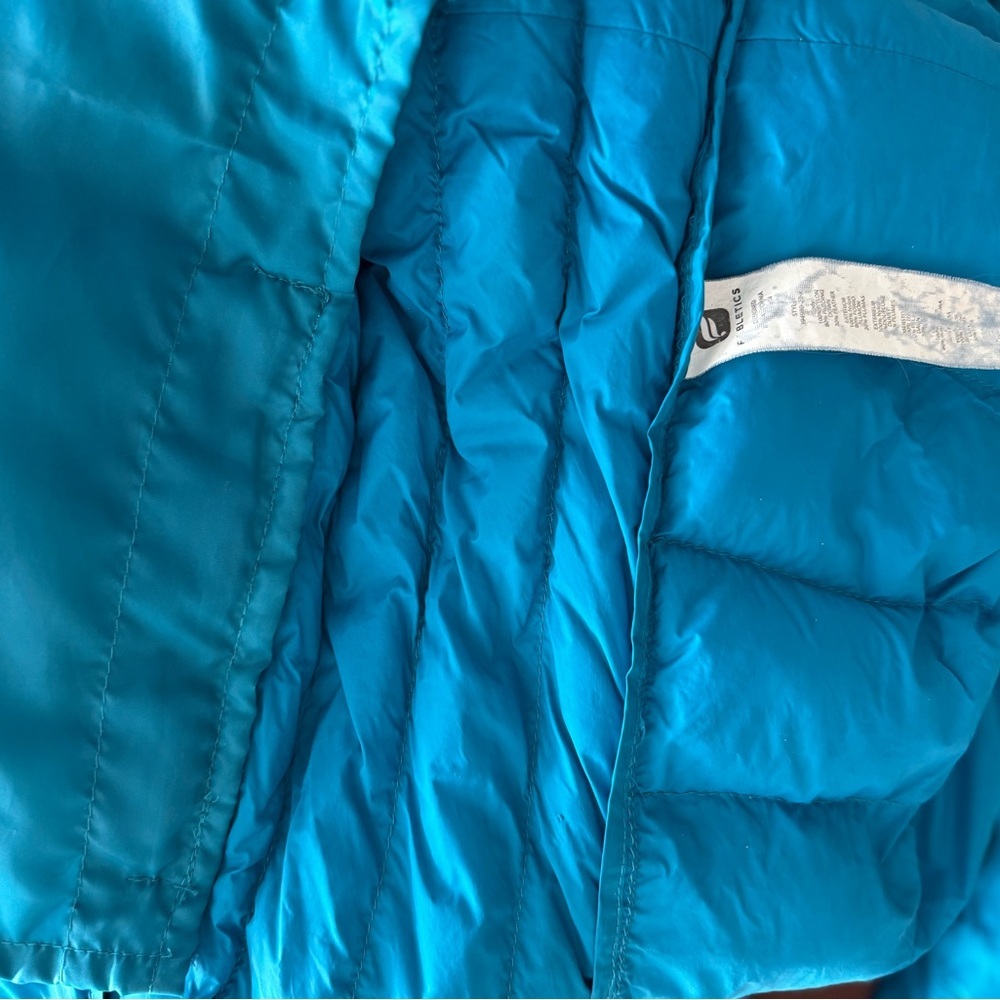 Fabletics Vibrant Blue Puffer Jacket XS - Picture 10 of 13